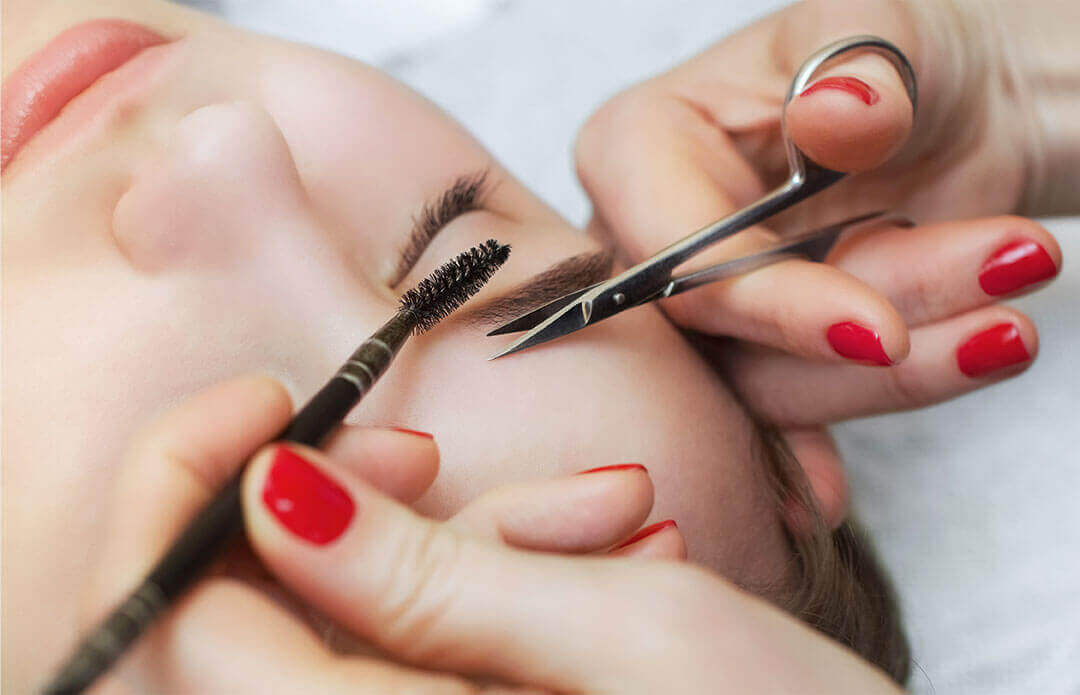 Eyebrow shaping services in Greenfield, WI 